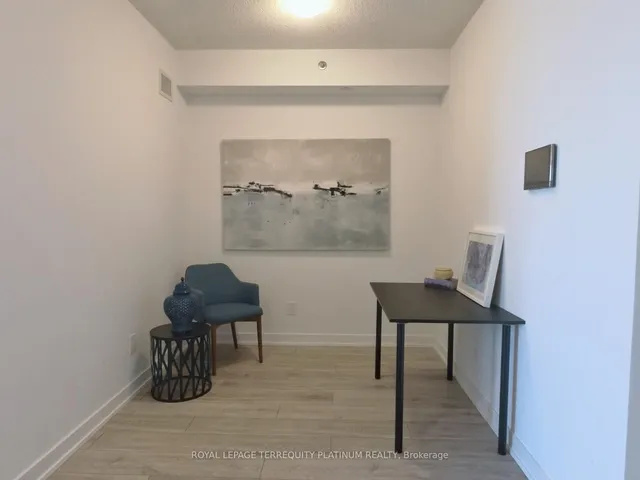 Additional image 8 of 3210 Dakota Common Unit A807