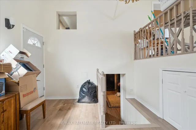 Additional image 13 of 169 Carlaw Ave