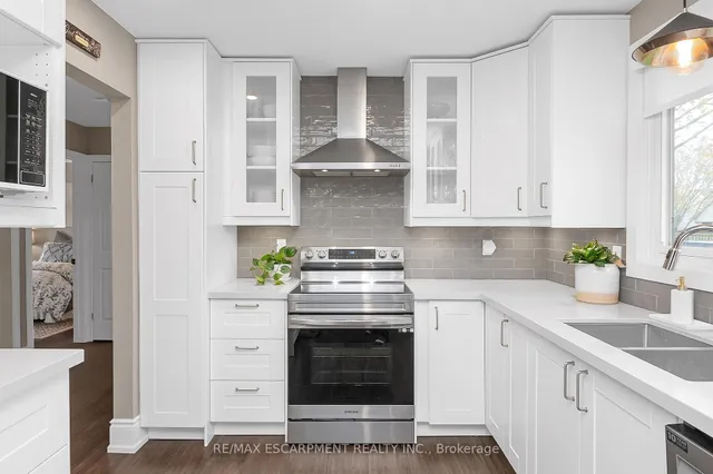 Additional image 13 of 5075 QUEENS Crt