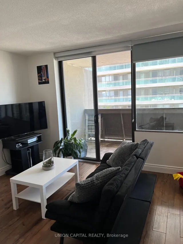 Additional image 10 of 720 Spadina Ave Unit 1011