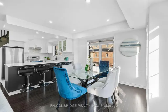 Additional image 9 of 200 Veterans Dr Unit 2