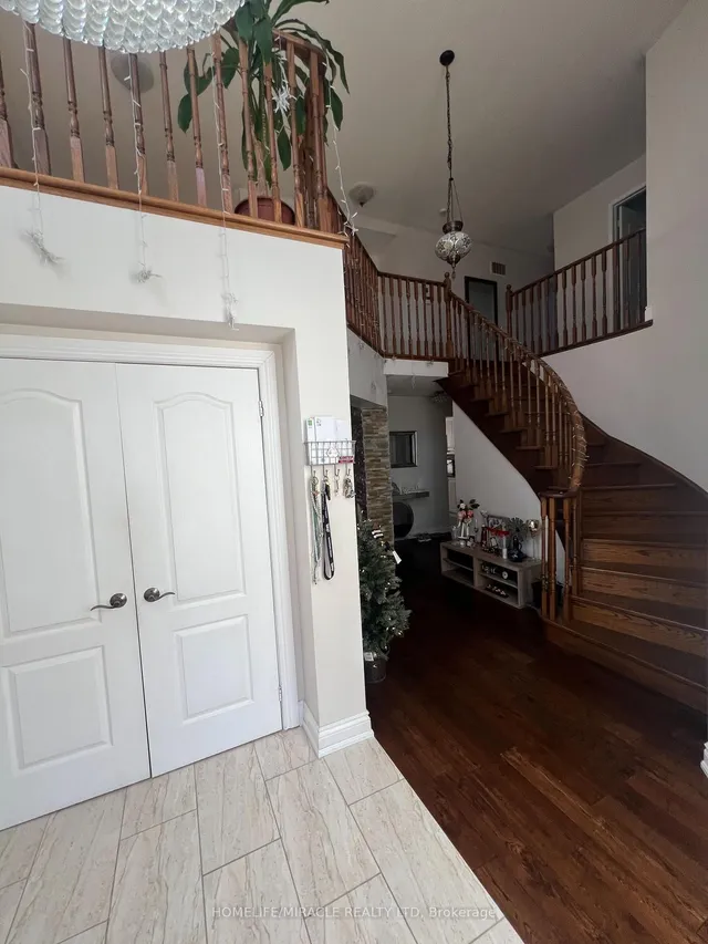 Additional image 2 of 53 Hiberton Cres