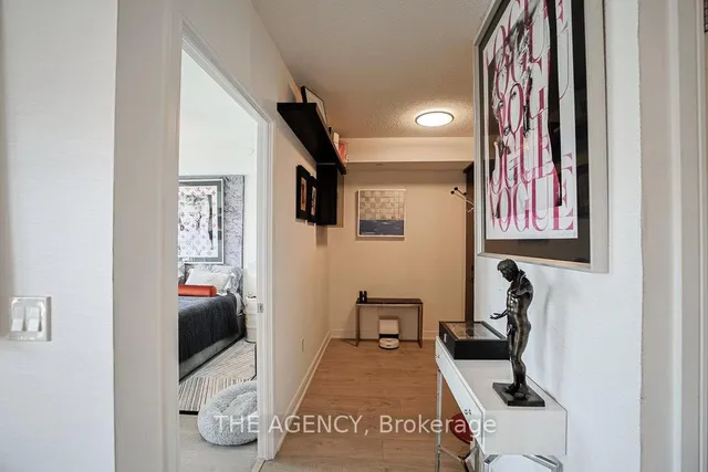 Additional image 18 of 50 Wellesley St Unit 1109