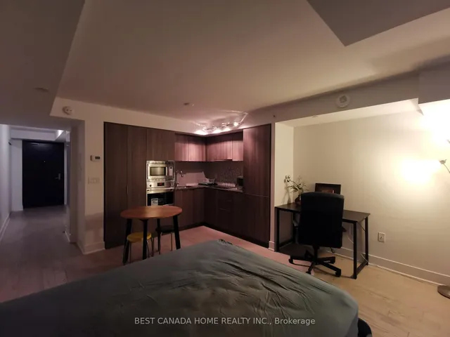 Additional image 7 of 955 Bay St Unit 907