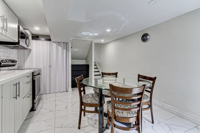 Additional image 37 of 1261 Consort Cres