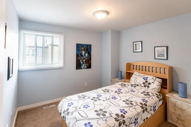 Additional image 26 of 405 Hyacinthe Blvd Unit 83