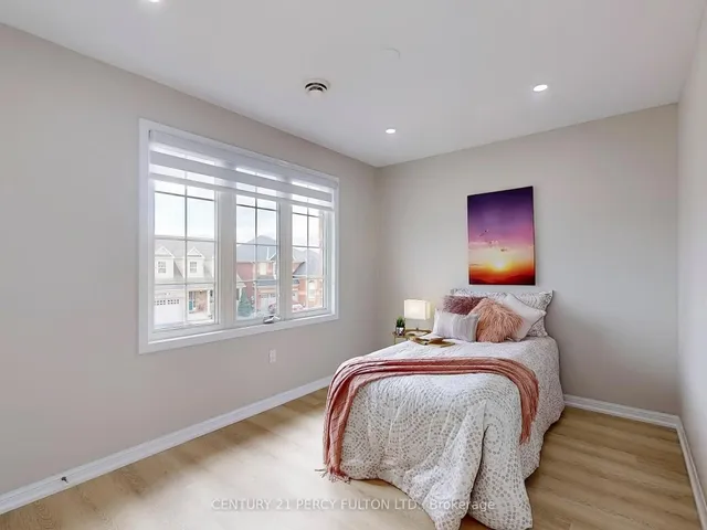 Additional image 37 of 652 Rayner Crt