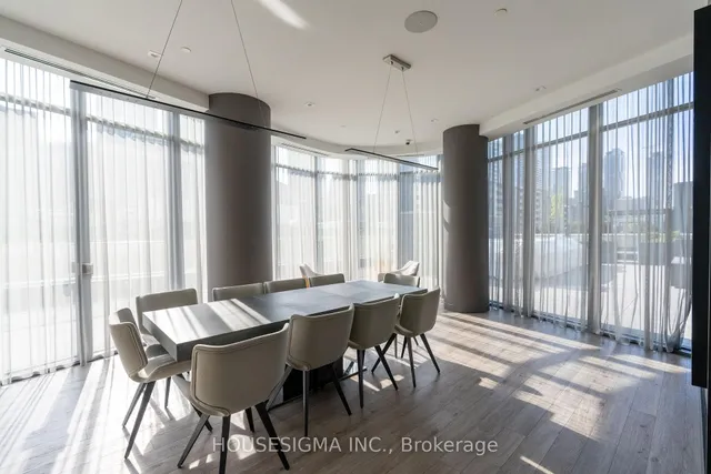 Additional image 40 of 403 Church St Unit 902