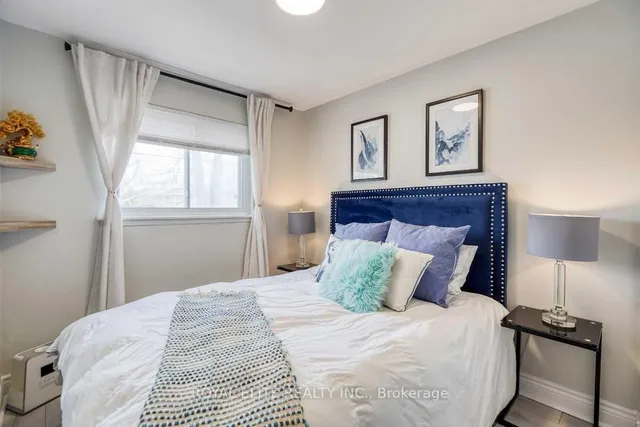 Additional image 18 of 2 Lesgay Cres