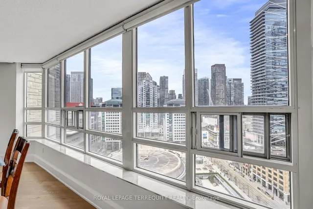 Additional image 12 of 71 Simcoe St Unit 2103