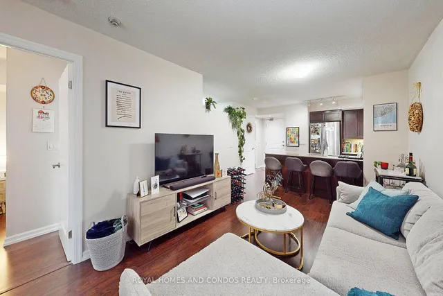 Additional image 13 of 85 East Liberty St Unit 610