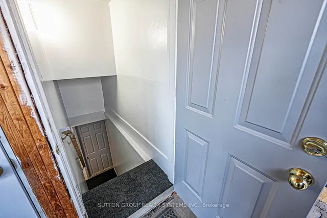 Additional image 27 of 171 Christie St