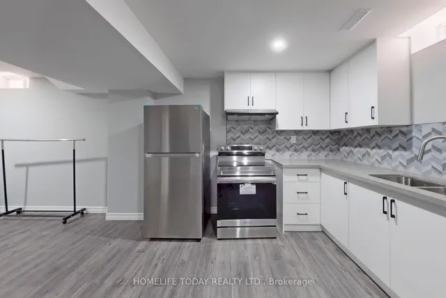 Additional image 42 of 40 Oblate Cres