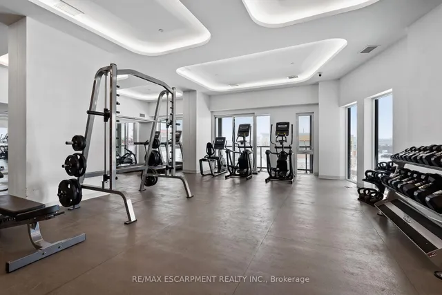 Additional image 25 of 3210 Dakota Common Unit A616