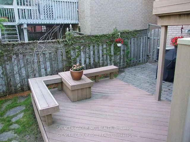 Additional image 24 of 1484 Inuit Tr