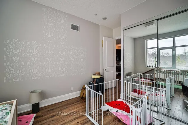 Additional image 11 of 2 Old Mill Dr Unit 121