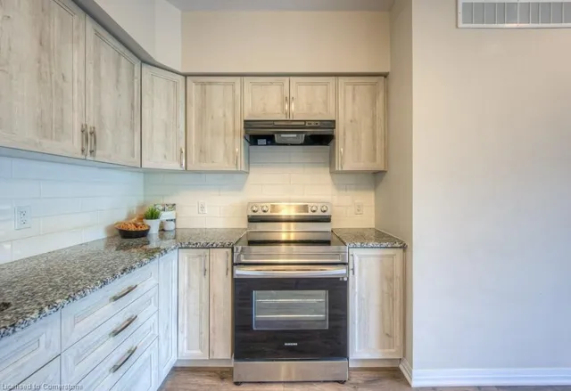 Additional image 11 of 55 Progress Cres