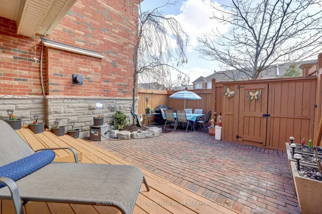 Additional image 38 of 61 Sky Harbour Dr