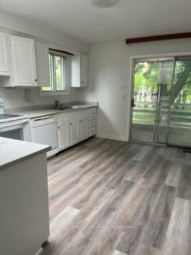 Additional image 3 of 18 Greengate Rd