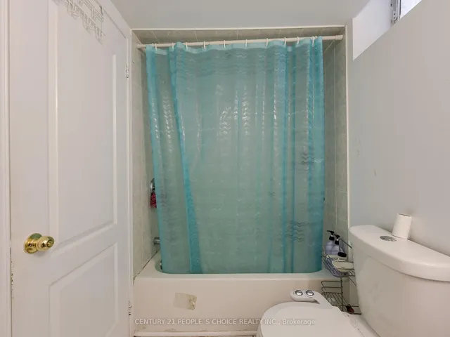 Additional image 44 of 6963 Amour Terr