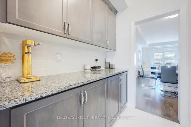 Additional image 17 of 11 Flaibano St