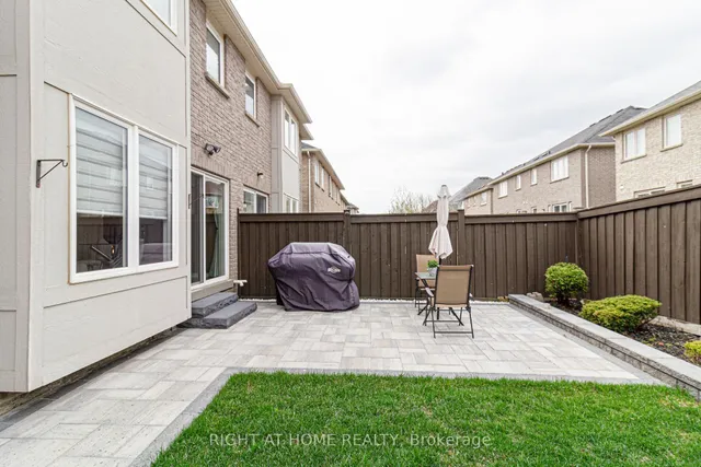 Additional image 32 of 4229 Cole Cres