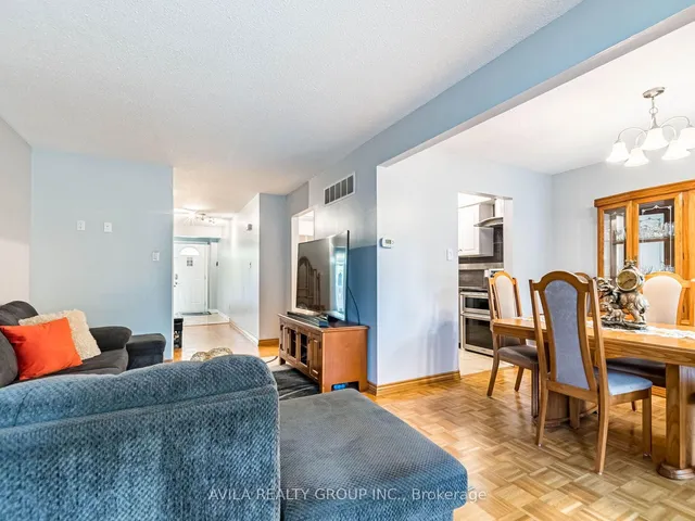 Additional image 7 of 750 Burnhamthorpe Rd Unit 31