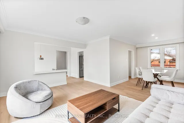 Additional image 19 of 196 Acton Ave