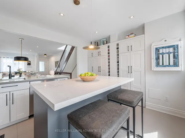 Additional image 16 of 42 Normandy Blvd