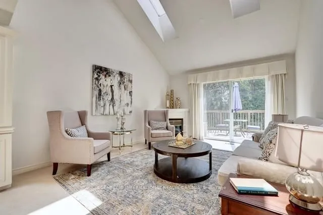 Additional image 13 of 3045 New St Unit 35