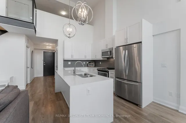 Additional image 16 of 55 Yorkland Blvd Unit 107