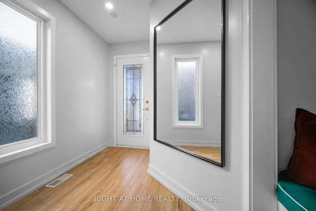 Additional image 5 of 1085 Foxglove Pl