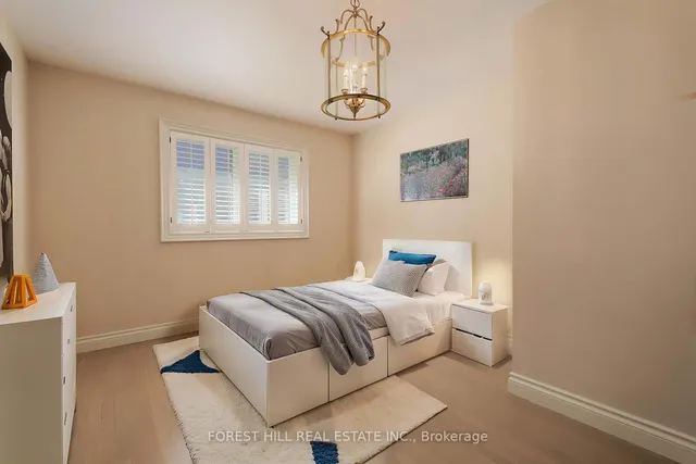 Additional image 24 of 51 Stuart Ave