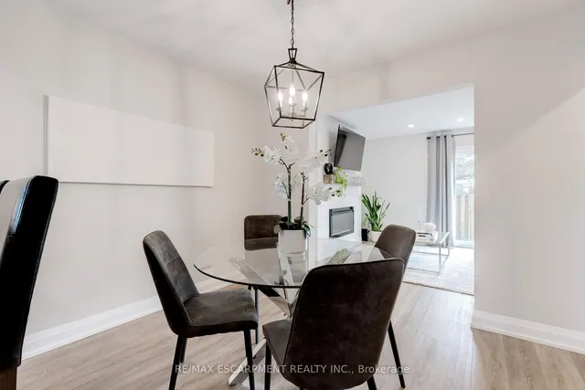 Additional image 9 of 1115 Paramount Dr Unit 53