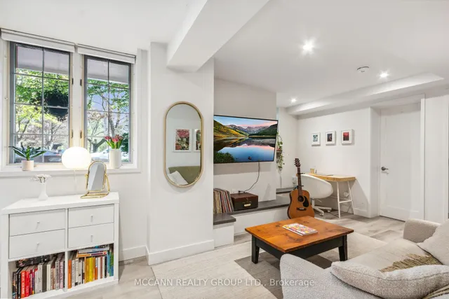 Additional image 37 of 39 Acacia Rd