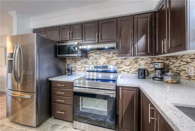 Additional image 13 of 30 Everglade Cres