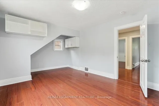 Additional image 18 of 1160 King St