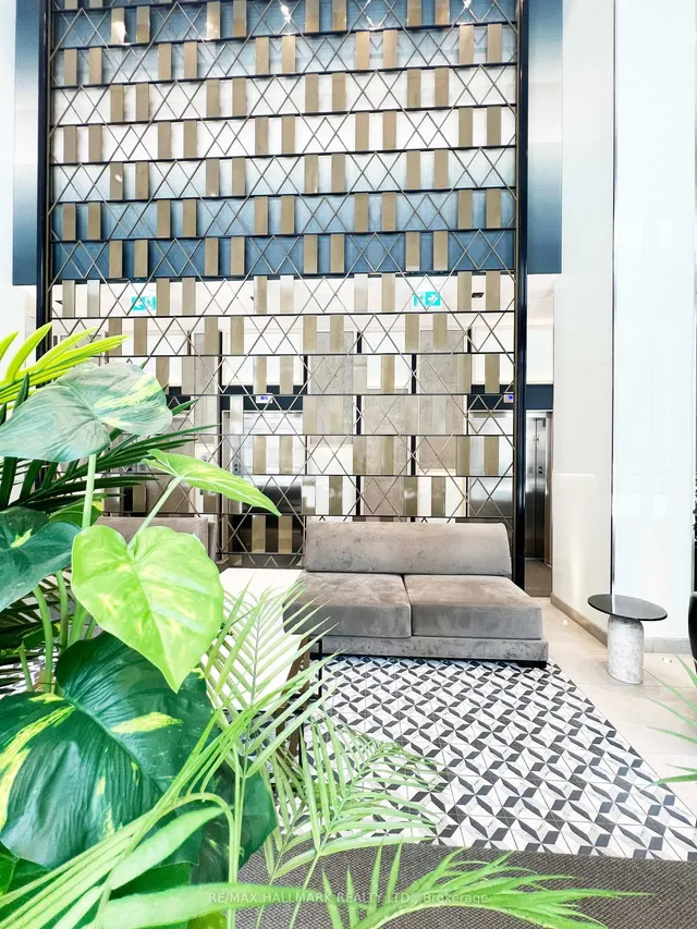 Additional image 18 of 77 Mutual St Unit 2803