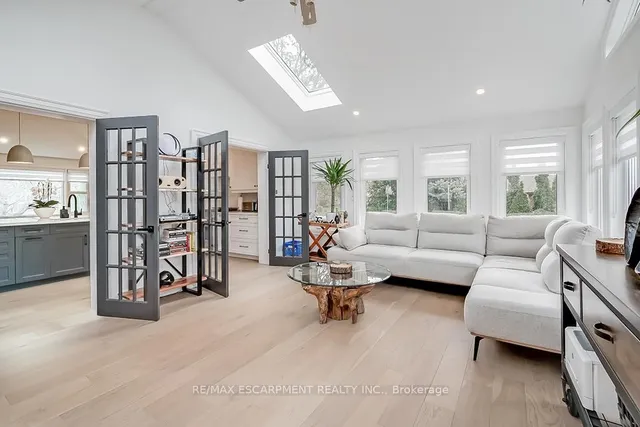 Additional image 15 of 564 Maplehill Dr