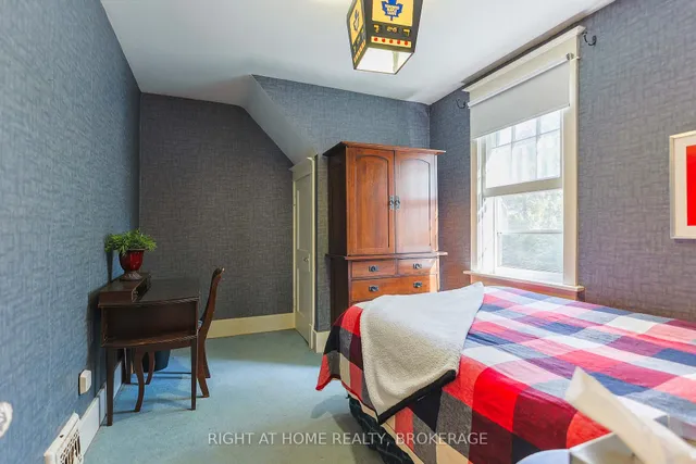 Additional image 16 of 263 Hart Ave