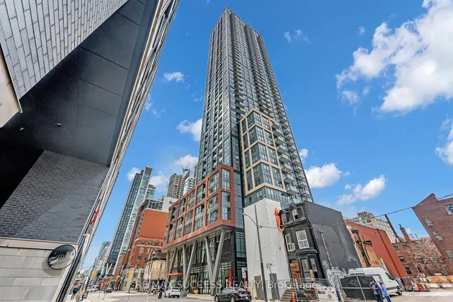 108 Peter St Unit 727