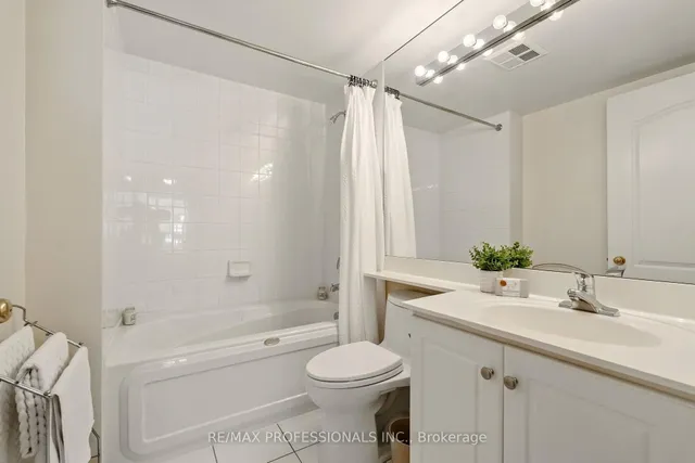 Additional image 32 of 18 William Carson Cres Unit 111