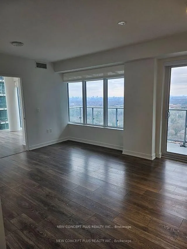99 Broadway Ave Unit 3403