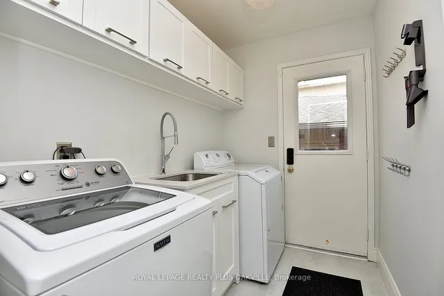 Additional image 29 of 81 Jerome Park Dr