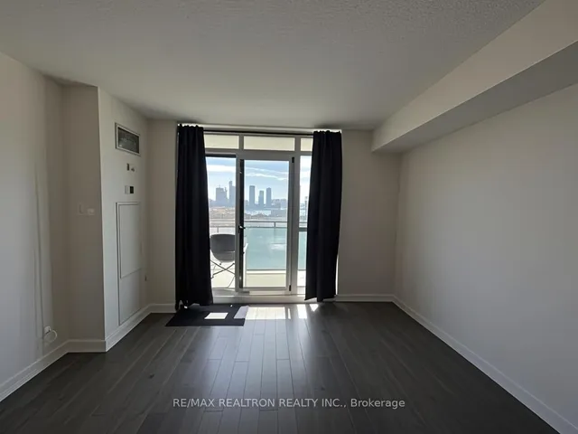 Additional image 8 of 120 Dallimore Circ Unit 523