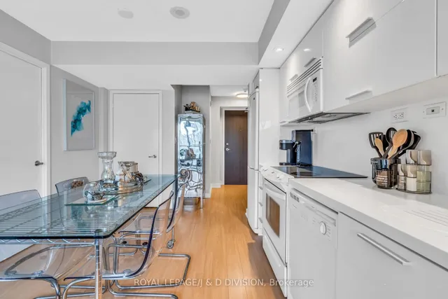 Additional image 12 of 25 Capreol Crt Unit 2208