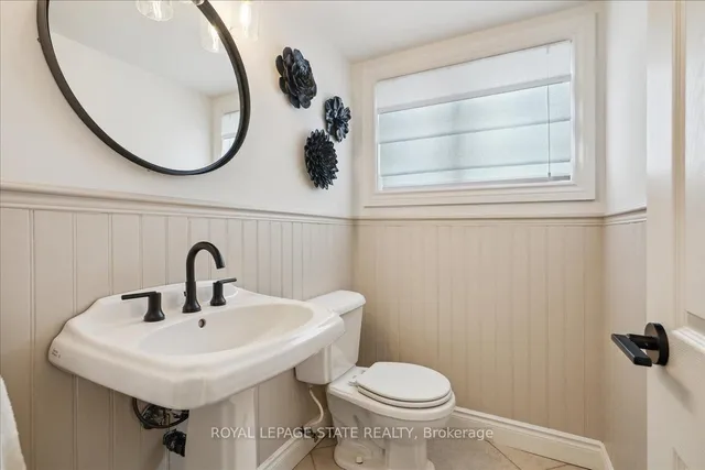 Additional image 24 of 10 Azalea Crt