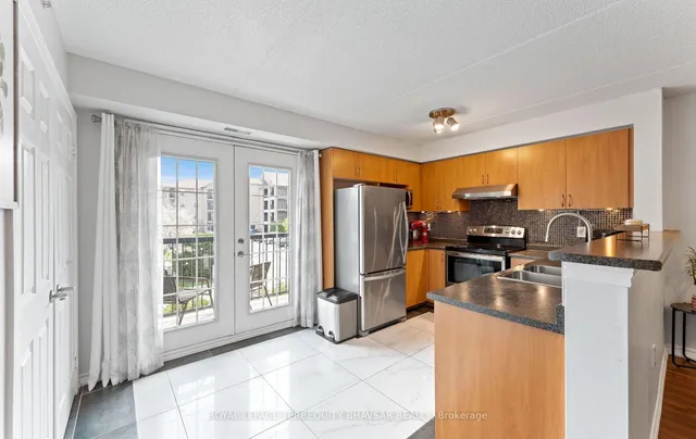 Additional image 15 of 1340 Main St Unit 202