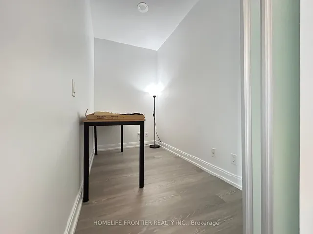 Additional image 21 of 181 Dundas St Unit 4015