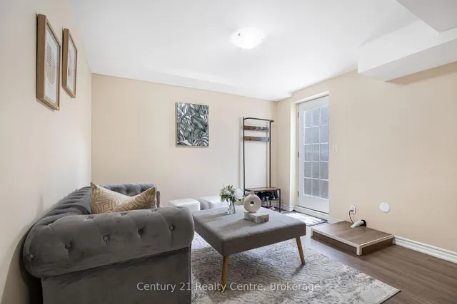 Additional image 33 of 45 Autumn Glen Circ